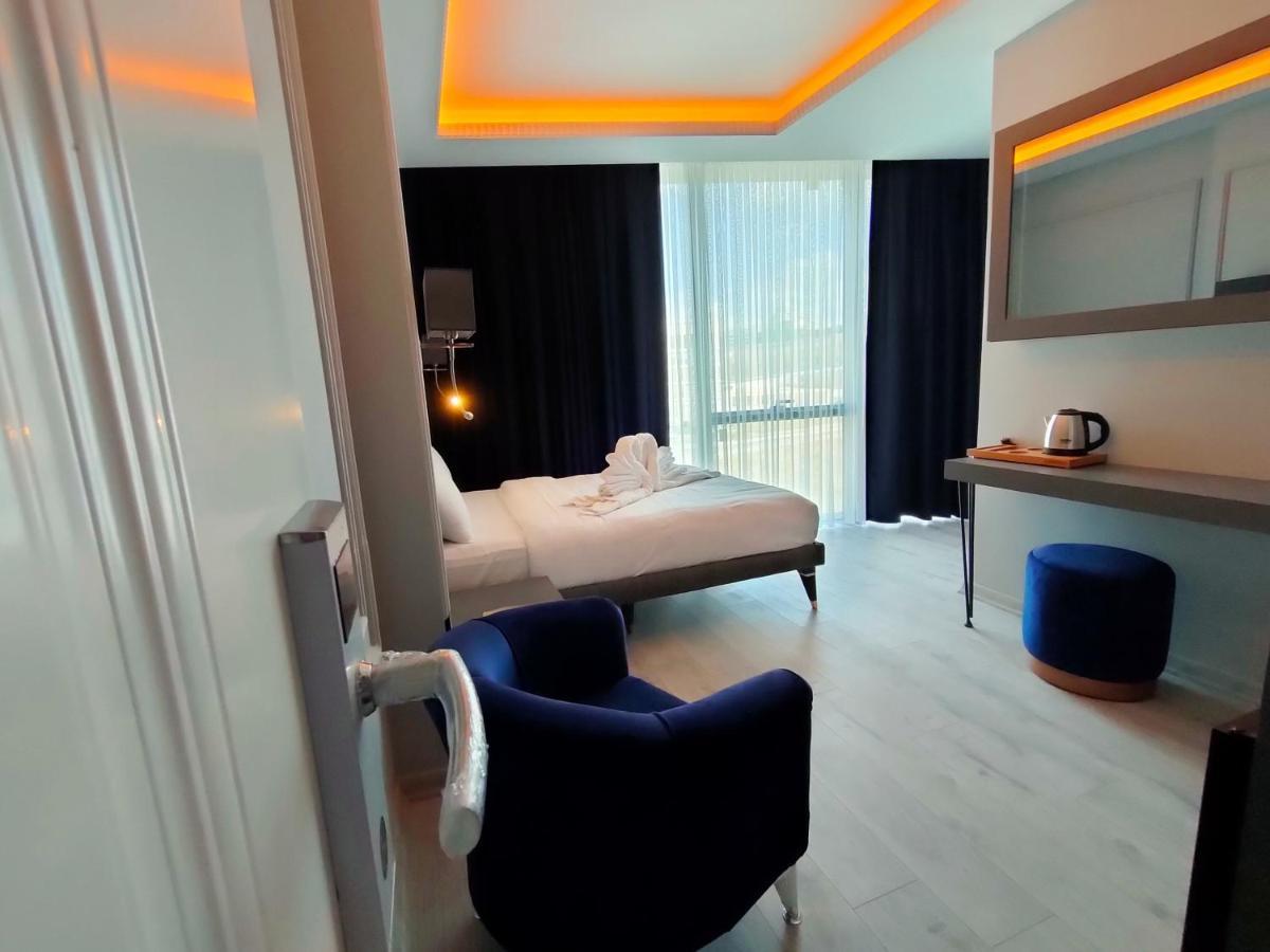 Отель Airport & Private Trasportation Istanbul Airport-by Loft 3*